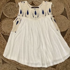 Hazel Embroidered Sleeveless Top Size M